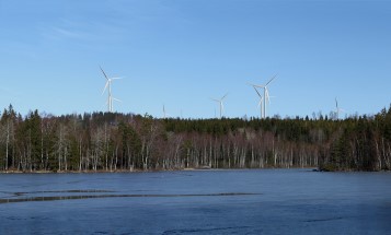 Fotomontage som visar hur vindkraftsparken Grönhult kan se ut från Alanäs